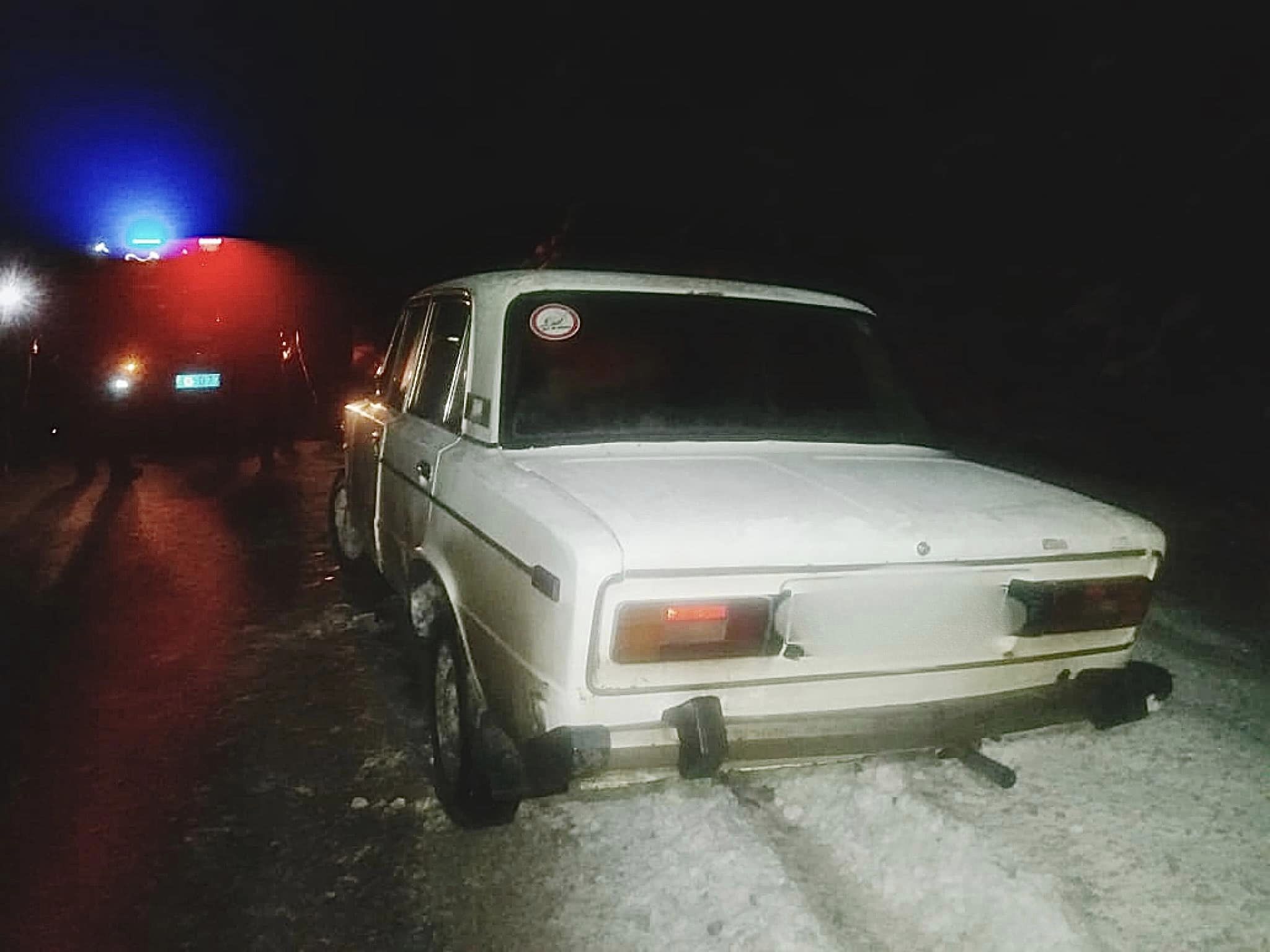 Мешканець Херсонщини на вкраденій у Коломиї автівці потрапив у ДТП, коли тікав від поліцейських