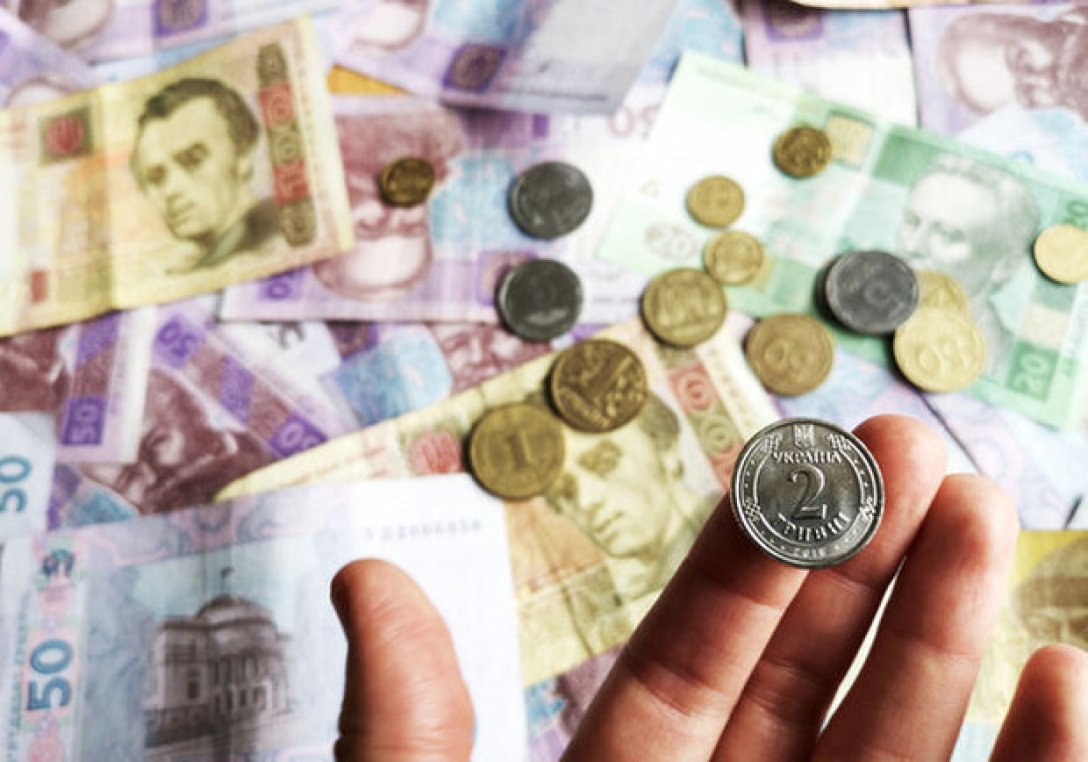 Шахраї видурили у прикарпатців майже 92 тисячі гривень