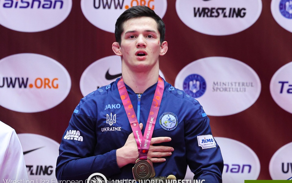 Андрій Джелеп зі Снятинщини виборов золото на чемпіонаті Європи з боротьби