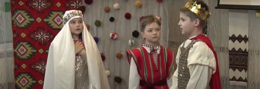 Франківські школярі показують вистави, щоб зібрати гроші для захисників (ВІДЕО)