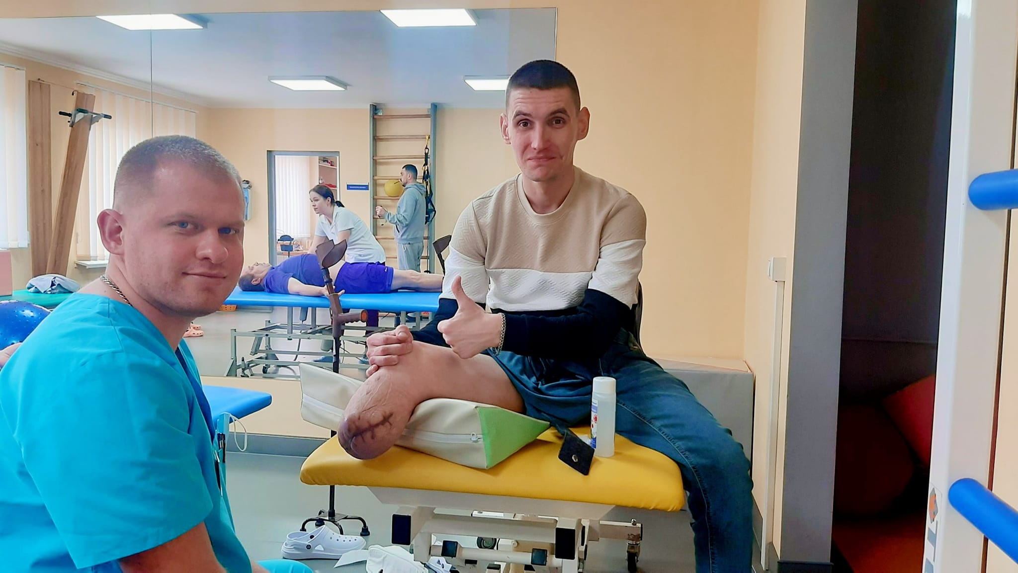 Прикарпатські медики вперше встановили протез військовому