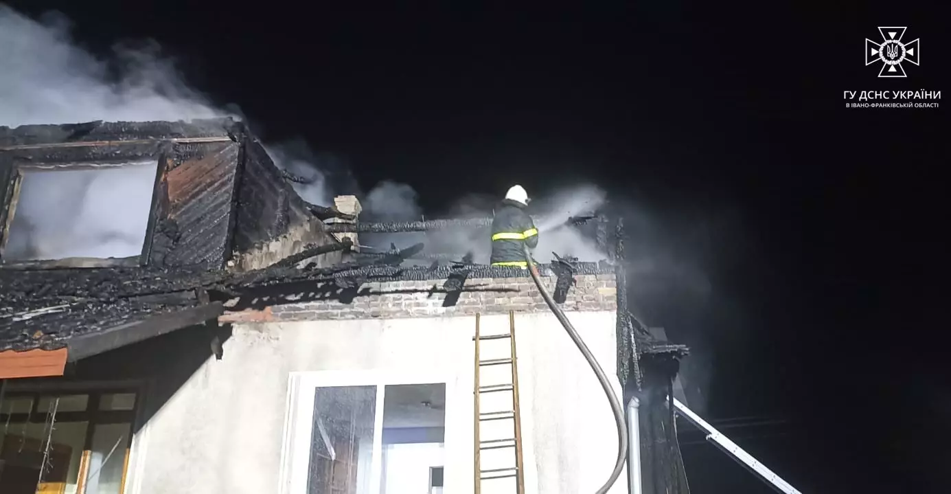 На Косівщині горів житловий будинок