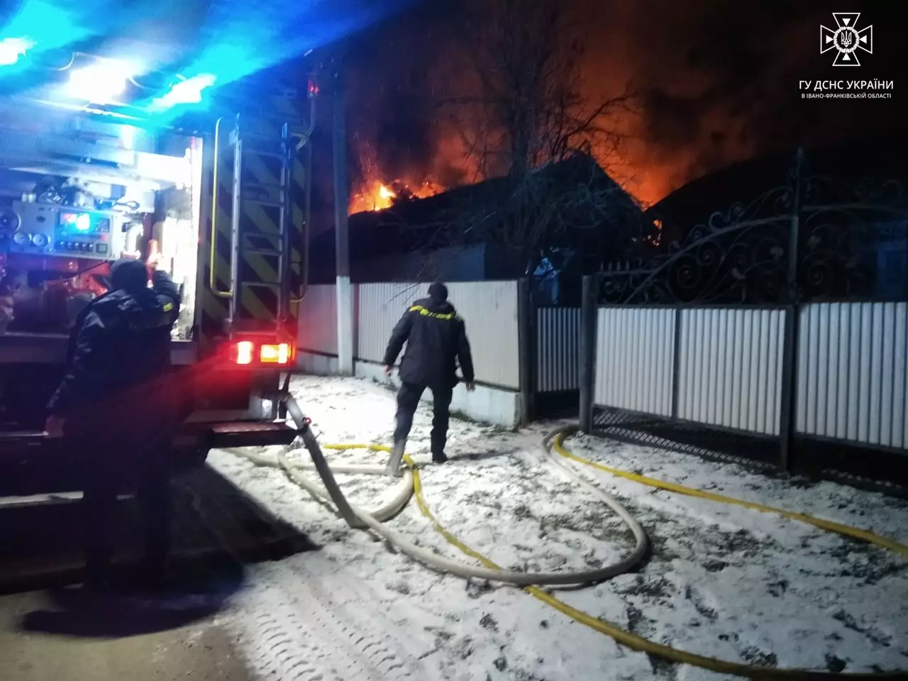Вогнеборці ліквідували пожежу в Коломийському районі