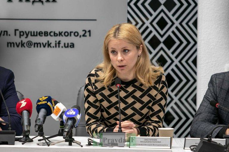 Заступниця міського голови Івано-Франківська придбала автомобіль ціною в її річну зарплату