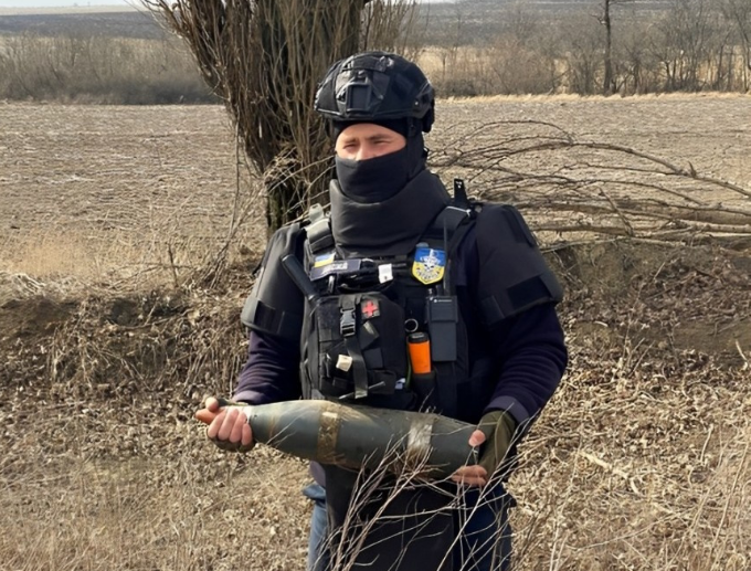 Прикарпатські піротехніки розміновують Донеччину