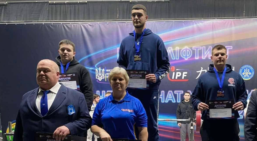 У Коломиї проходив чемпіонат України з паверліфтингу: прикарпатці здобули п'ять нагород