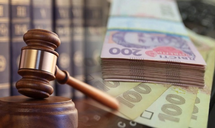 Директору підприємства на Прикарпатті оголошено підозру за ухилення від сплати податків