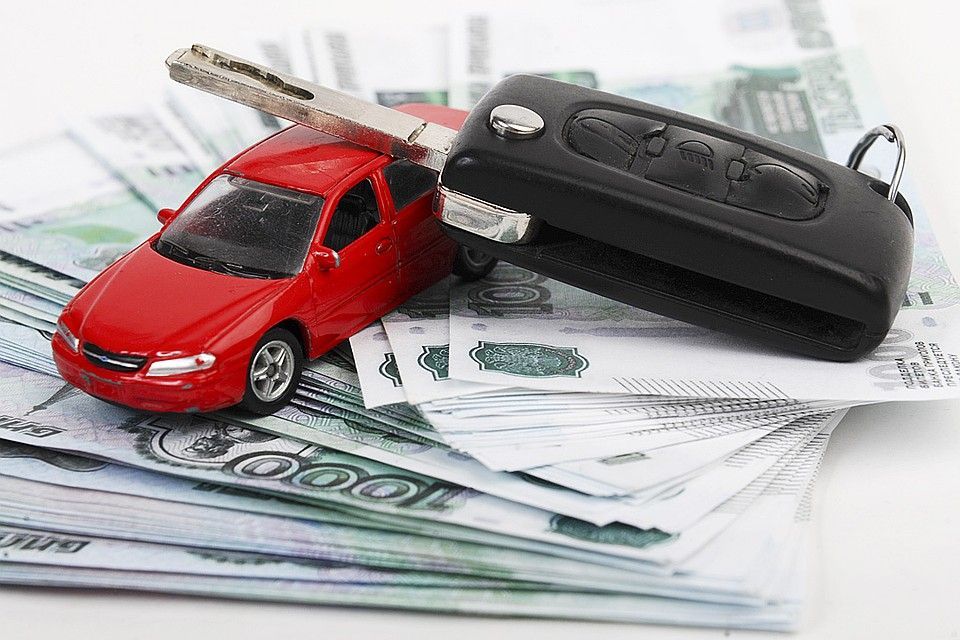 Прикарпатцю купівля машини в інтернеті обійшлася майже на 325 тисяч гривень