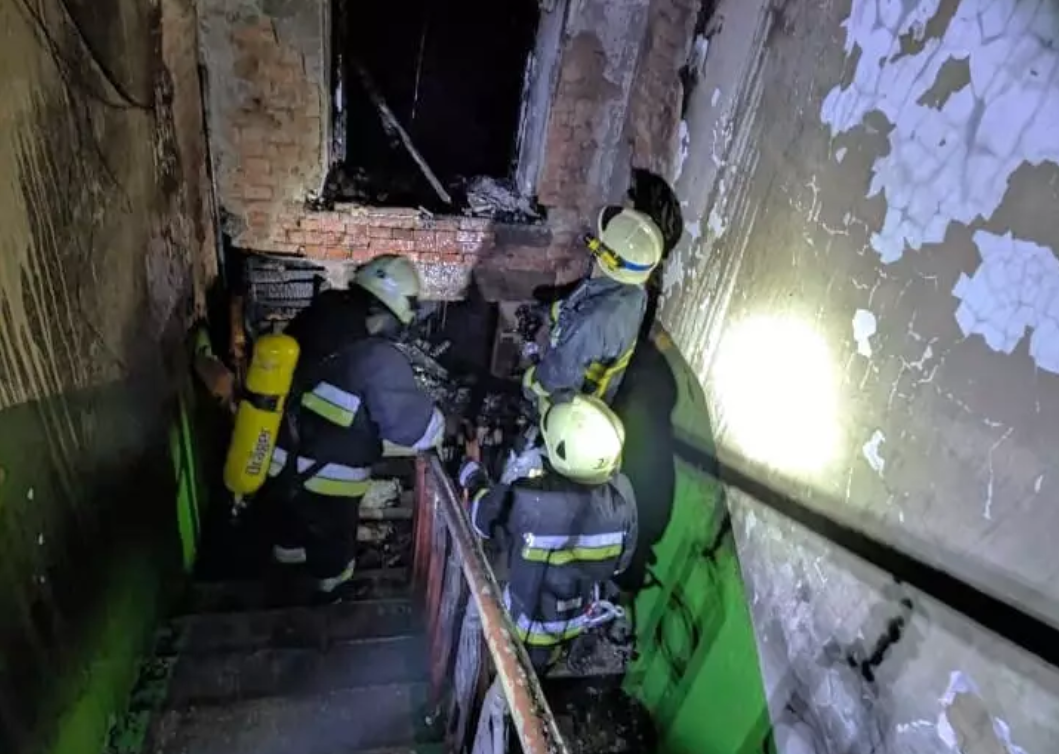 У Коломиї рятувальники ліквідували загоряння в житловому будинку