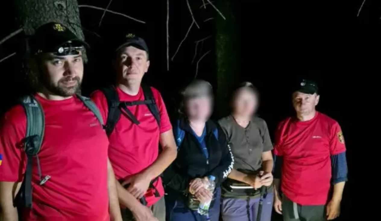 Гірські рятувальники допомогли туристці на горі Хом’як