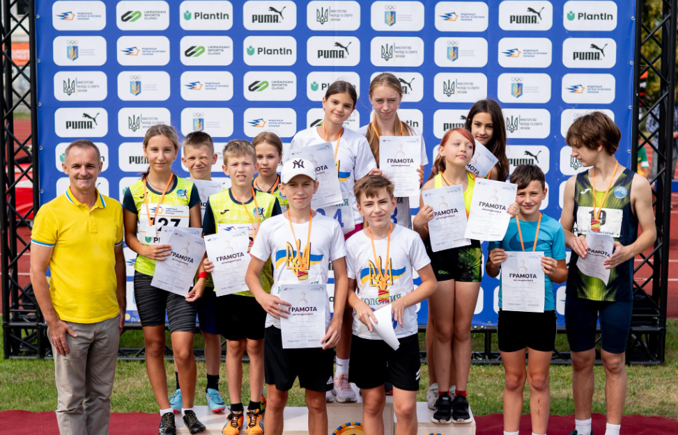 В Івано-Франківську стартував чемпіонат України з легкої атлетики серед юніорів