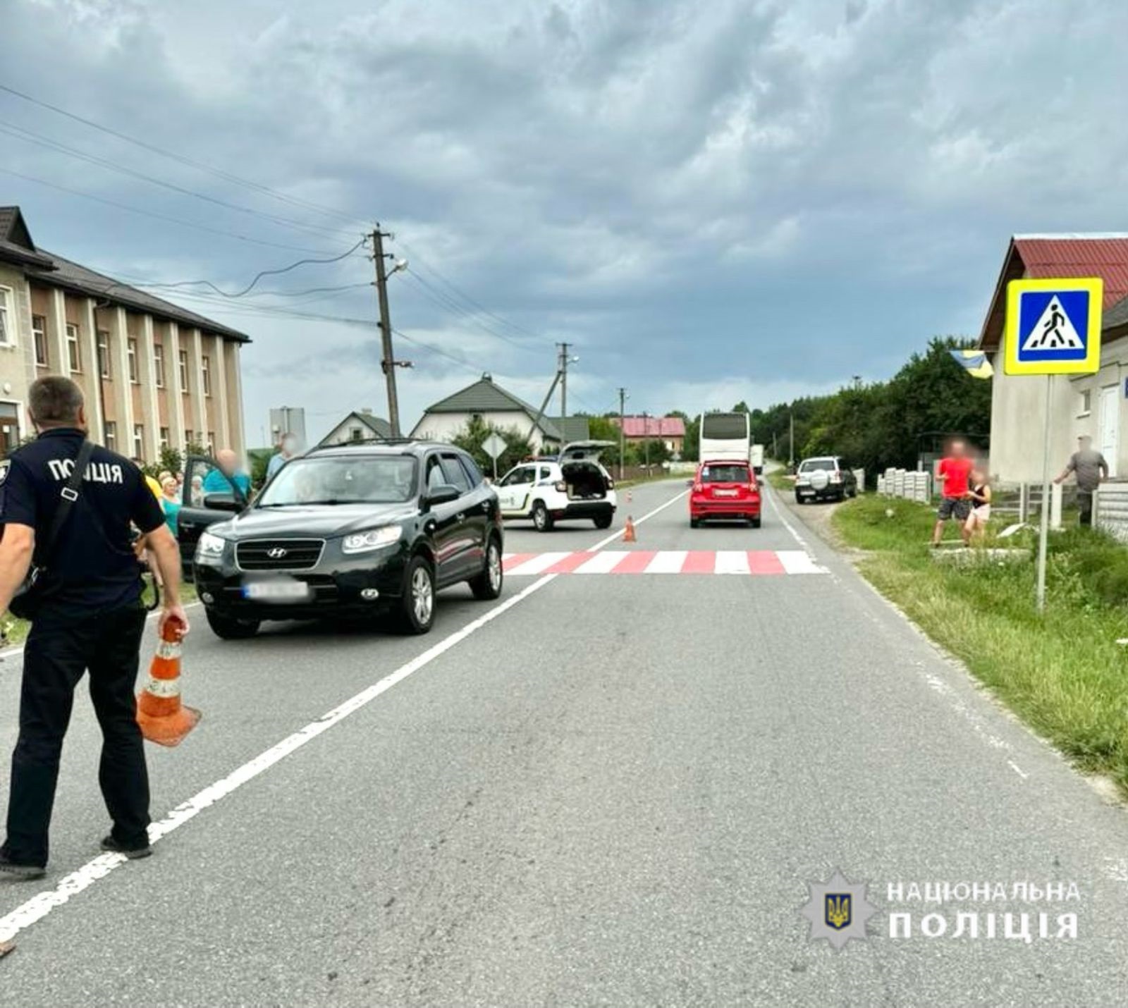 ДТП у Рогатинській громаді: водій збив 10-річного пішохода