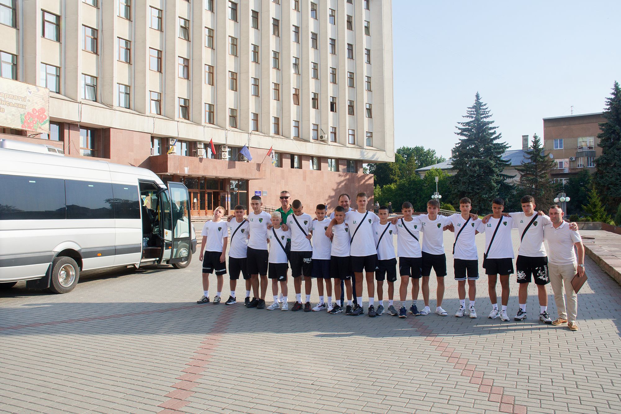 Юні футболісти з Франківщини вирушили на міжнародний турнір до Німеччини