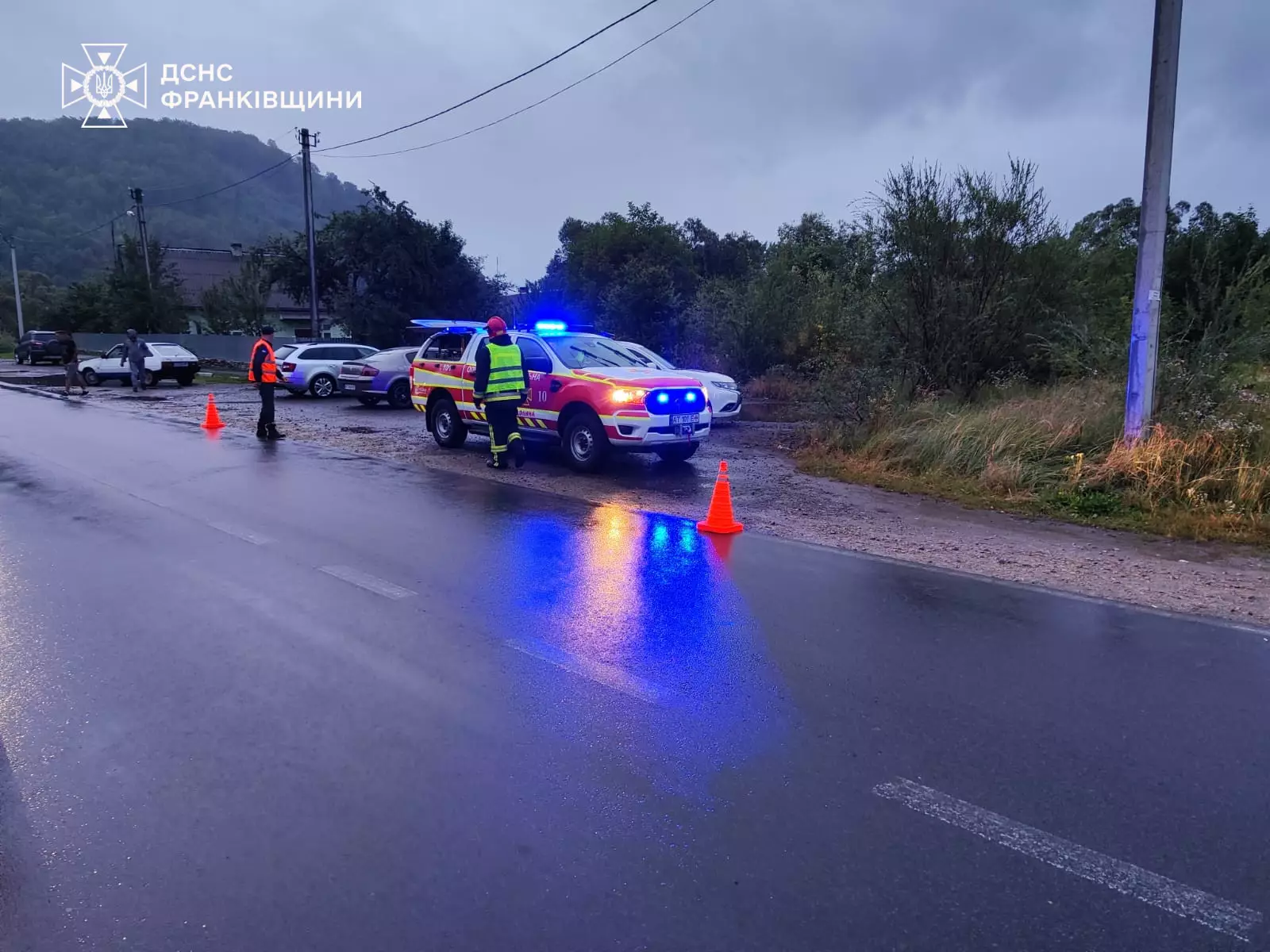 Рятувальники двічі виїжджали ліквідовувати наслідки ДТП протягом доби