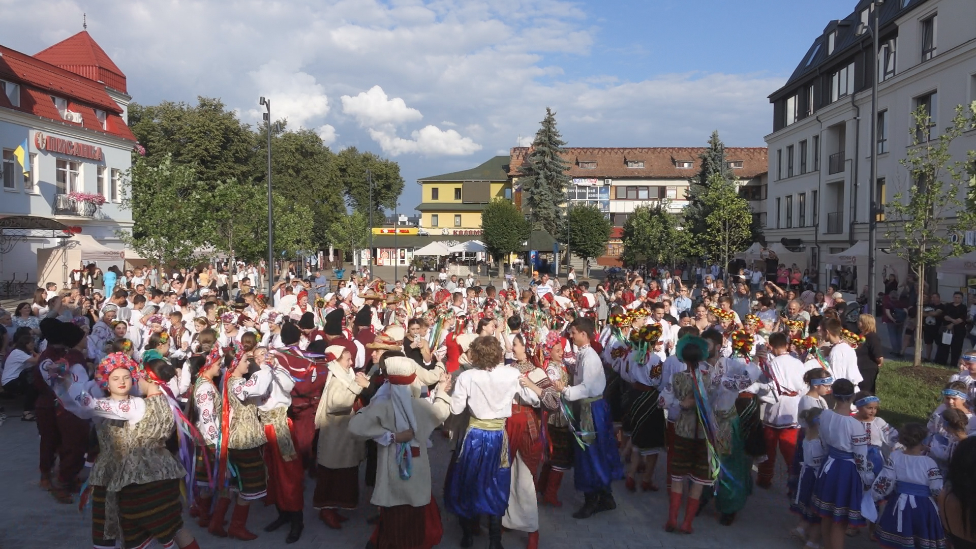 У Коломиї відбувся 8-й фестиваль народної хореографії «Покутські витоки»