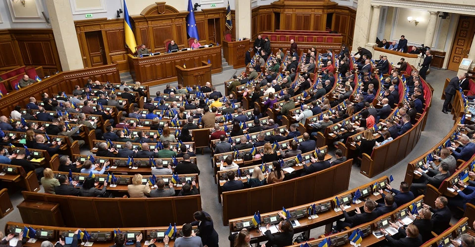 Законопроєкт щодо збільшення податків: більшість прикарпатських депутатів не підтримали