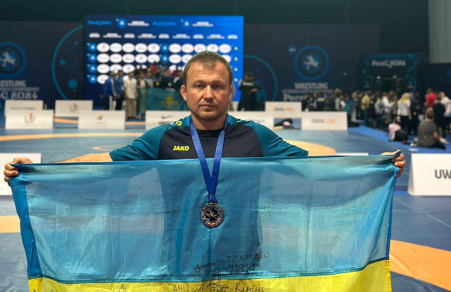 Іван Дорошенко здобув срібло на чемпіонаті світу з вільної боротьби