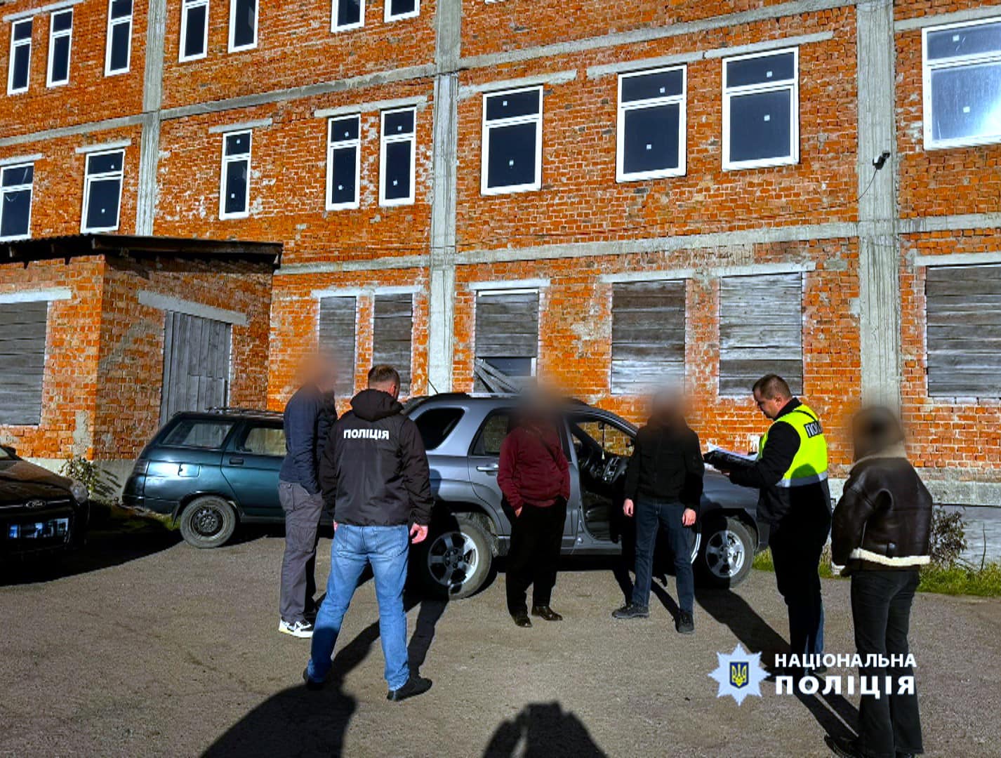 На Прикарпатті затримали чоловіка за отримання $3 000 хабаря за відстрочку від мобілізації