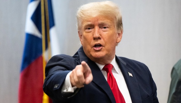 Якщо Україна програє, Трамп звинуватить Байдена — The Economist