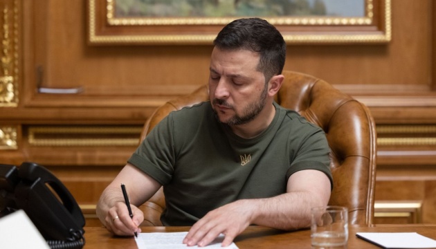 Зеленський провів кадрові зміни у дипломатичному корпусі