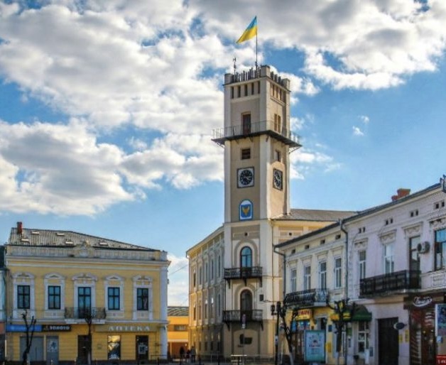 В Україні за минулий рік викрили 120 посадовців за організацію незаконного  переправлення чоловіків за кордон