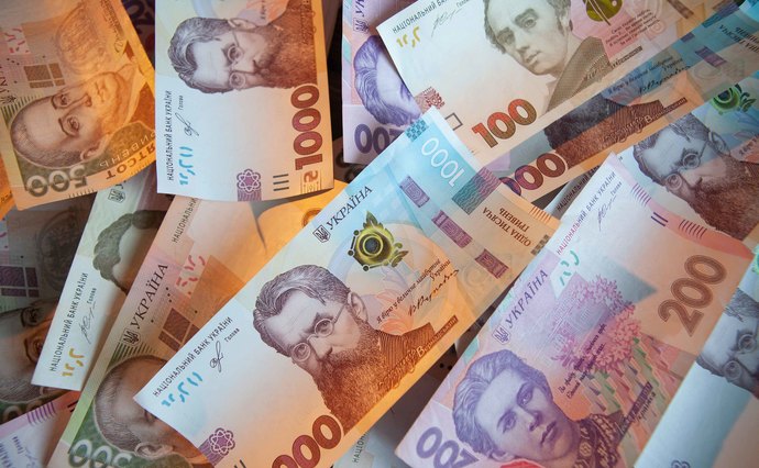 Кабмін продовжив виплати розміром 6500 грн для малозабезпечених