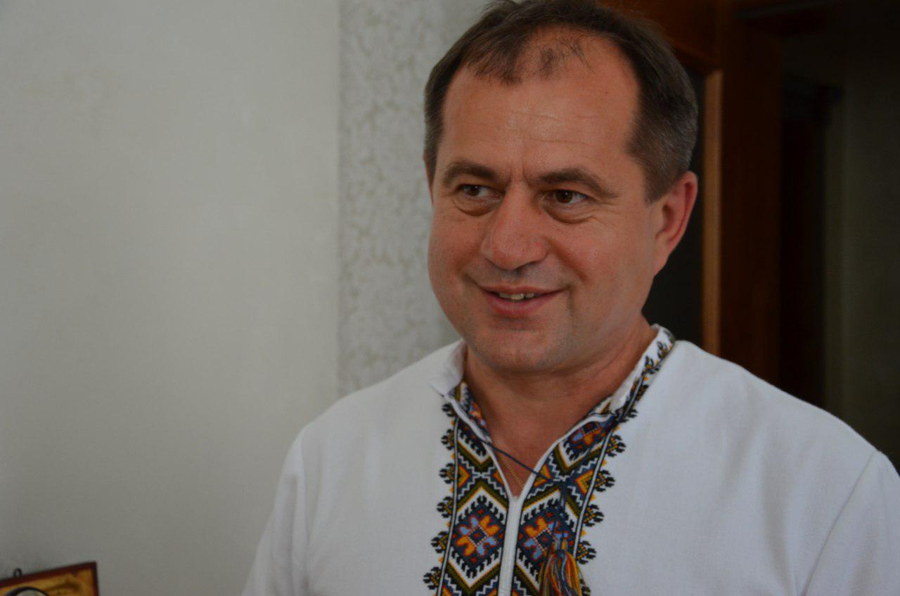 Станіславський перед виборами роздав по 4 тисячі премії працівникам