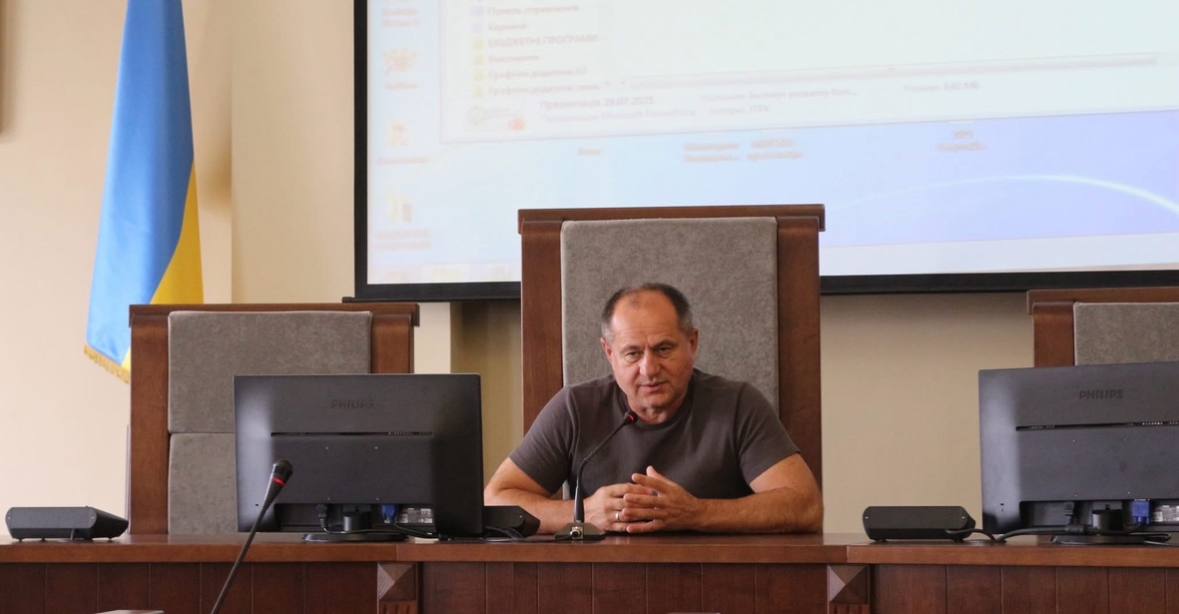 У Коломиї перед судом постане фахівець із публічних закупівель за звинуваченням у завданні збитків бюджету